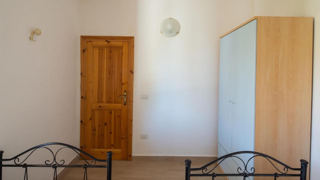 Appartamenti Agrustos بودوني المظهر الخارجي الصورة